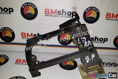 Рамка правой ручки двери бмв е39 из Японии - купить Батайске