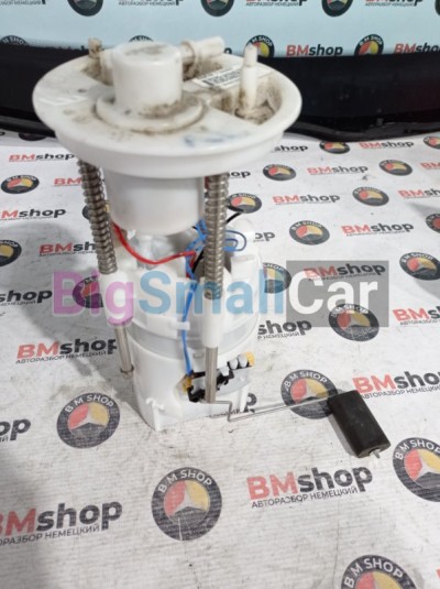 Насос топливный BMW X5E70 2007 E70 N62N 16117195464 - купить Батайске