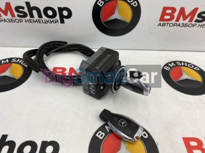 Замок зажигания Mercedes C350 2012 W204 276.957 A2079057301 - купить Батайске
