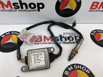 Лямбда-зонд правый Mercedes C350 2012 W204 276.957 A0009056900 - купить Батайске