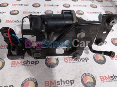 Компрессор подвески BMW X5E70 2007 E70 N62N 37206799419 - купить Батайске