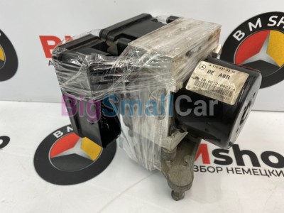 Блок abs Mercedes C350 2012 W204 276.957 A1729014100