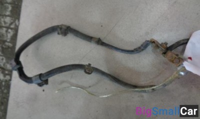 Клемма аккумулятора минус от Toyota Yaris 2005-2011 - фото товара Клемма аккумулятора минус от Toyota Yaris 2005-2011 - купить Батайске