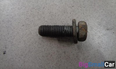 Болт крепления суппорта переднего от Chrysler PT Cruiser 2000-2010