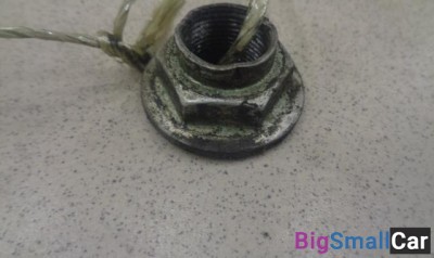 Гайка ступицы передней от Hyundai Elantra XD 2000-2010