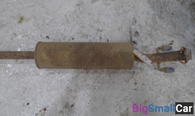 Средняя часть глушителя от Peugeot 308 1 2007-2013