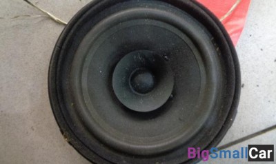 Динамик задний правый от Suzuki Grand Vitara 2005-2015