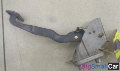 Педаль тормоза от Hyundai Elantra XD 2000-2010 - купить Батайске