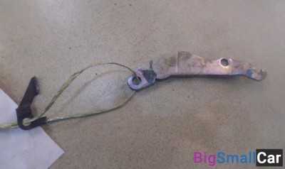 Планка распорная тормозного механизма левая от Chevrolet Cobalt 2012-2015 - купить Батайске