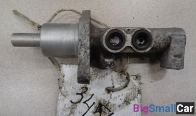 Цилиндр тормозной главный от Peugeot 508 2011-2018 - купить Батайске