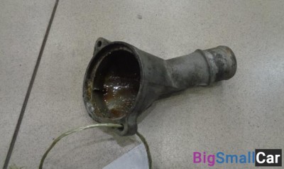 Крышка термостата от Ssang Yong Actyon 2005-2010 - купить Батайске