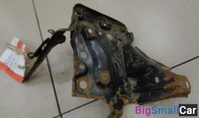 Корпус аккумулятора (крепление/подставка) от Toyota Yaris 2005-2011 - купить Батайске