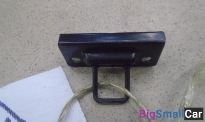 Ответная часть замка бардачка от Nissan Almera N16 2000-2006 - купить Батайске