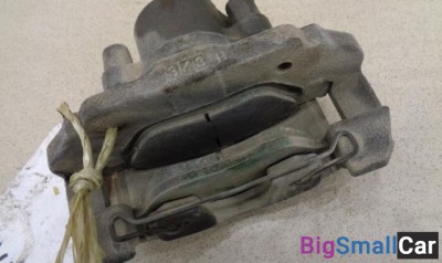 Суппорт передний правый от Mazda Demio DY 2003-2007 - купить Батайске