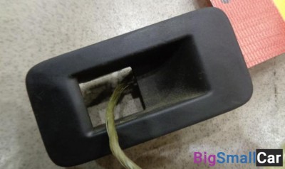 Накладка блока управления стеклоподъемниками задняя левая от Volkswagen Touareg 2002-2010 - купить Батайске