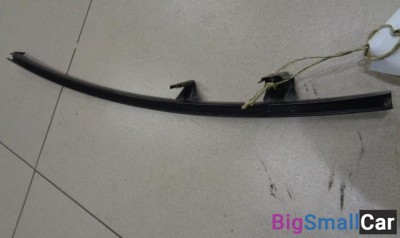 Направляющая стекла двери задней правой от Mitsubishi Mirage 5 1995-2003 - купить Батайске