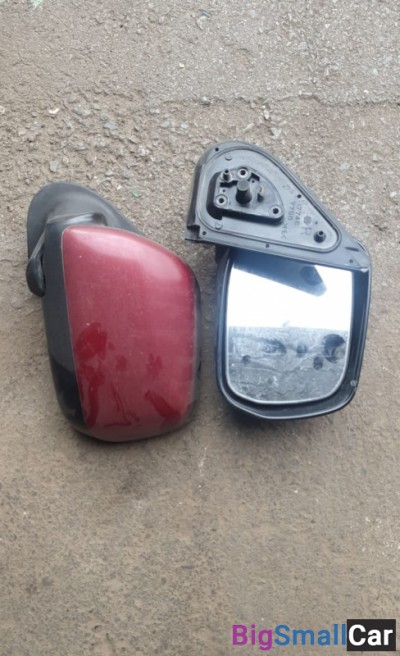 Зеркало Тойота Сиента 2005г