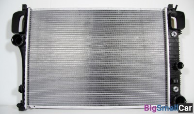 Радиатор охлаждения Мерседес W221 склад16 - купить Батайске