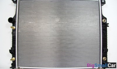 Радиатор охлаждения Мерседес ML W163 склад16 - купить Батайске