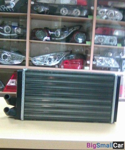 Радиатор отопителя Ауди 100 склад16 - купить Батайске