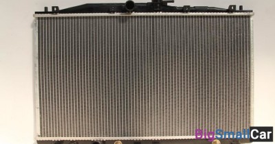Радиатор охлаждения honda accord склад16 - купить Батайске