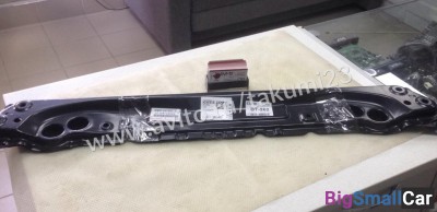 Нижняя планка передней панели Lexus GS - купить Батайске