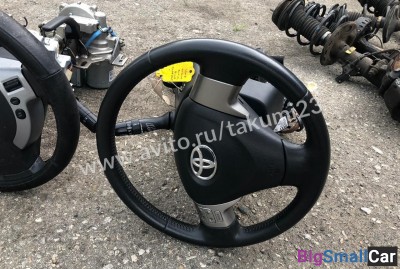 Руль toyota auris - купить Батайске