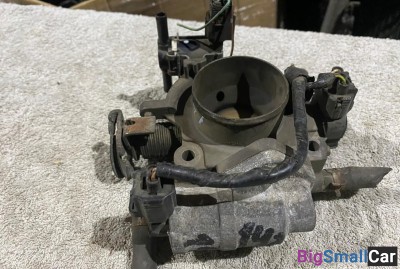 Дроссельная заслонка Mazda 3 хетч - купить Батайске