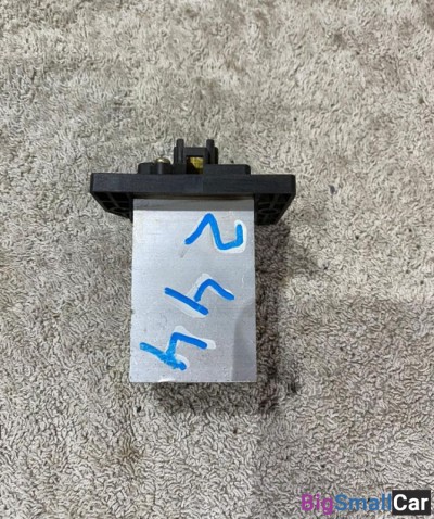 Резистор печки Hyundai Tucson 2005 - купить Батайске