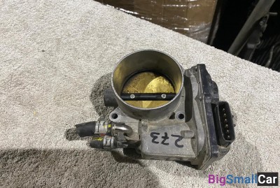 Дроссельная заслонка Toyota Camry 55 - купить Батайске