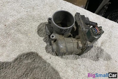 Дроссельная заслонка Nissan Wingroad 11