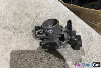 Дроссельная заслонка Toyota Windom