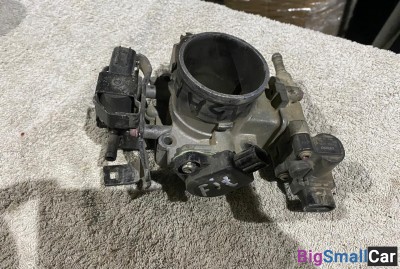 Дроссельная заслонка Honda FIT