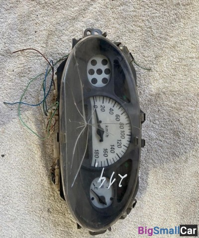 Панель приборов Toyota Platz - купить Батайске