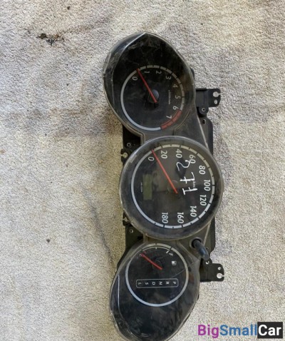 Панель приборов Honda Fit GD - купить Батайске