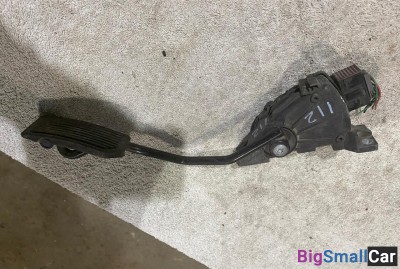 Педаль газа Nissan Almera 12 - купить Батайске
