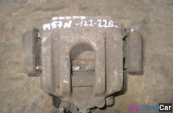 Суппорт задн. прав. (34 Тормозные механизмы) 34216753680