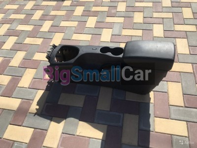 Подлокотник Nissan qashqai 07/13 - купить Батайске