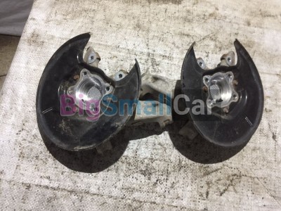 Задняя цапфа Хонда Цивик 4д