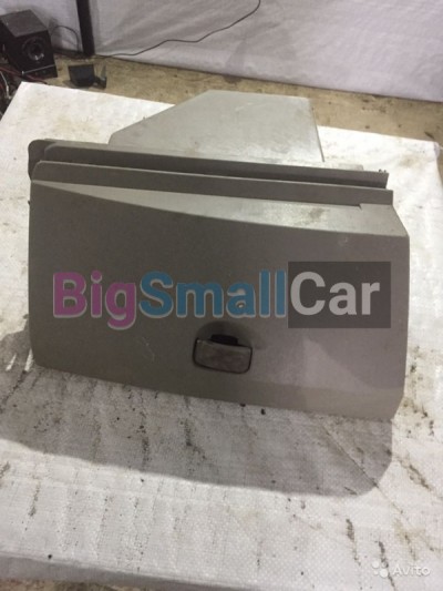 Бардачок Renault Megane 2 рено меган 2 - купить Батайске