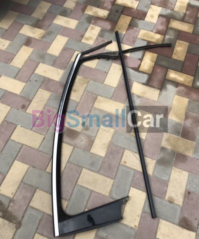 Молдинг правой двери Opel Astra j gtc 1.4 - купить Батайске