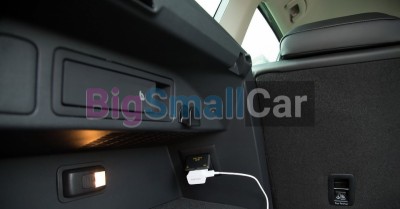 Установка электрических розеток 220V на Jaguar XFR - фото товара Установка электрических розеток 220V на Jaguar XFR - купить Батайске